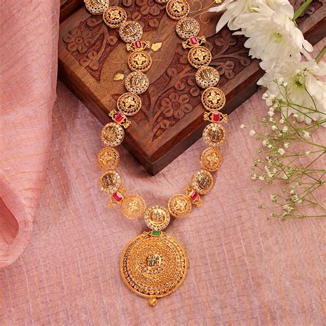 Gold And Diamond Haram Collections | Haram