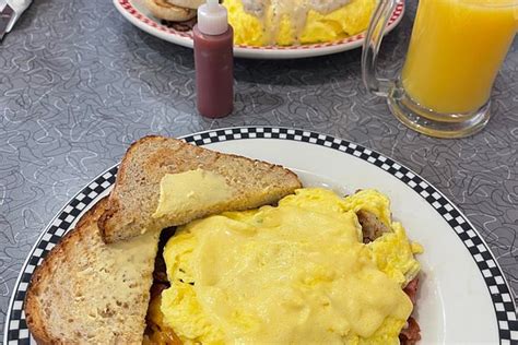 THE 10 BEST Restaurants in Prior Lake (Updated July 2025)