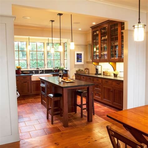 Unique Craftsman Style Kitchen