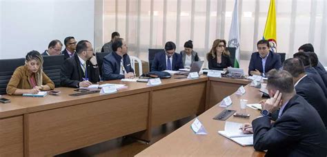 Registrador Nacional lidera plan de choque para combatir falsas ...