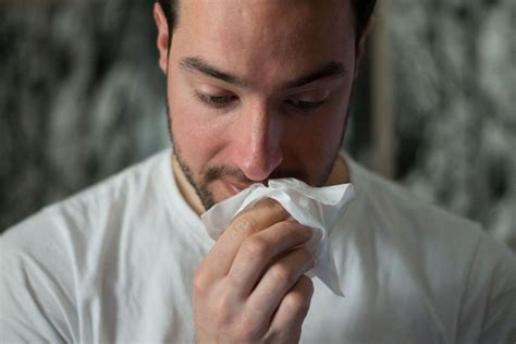 Causes of a Runny Nose with Treatment Options