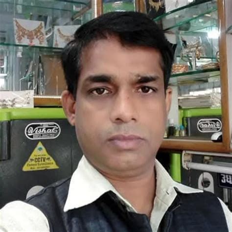 Shop at LOZARC PERFUME | Powered by Shoopy