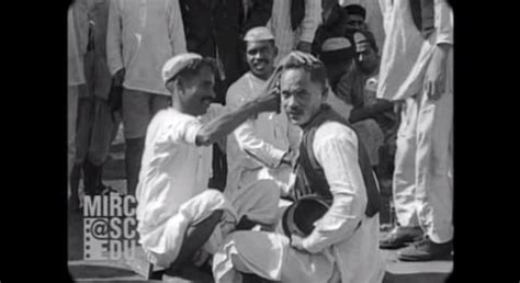 History of Sound In Hindi Movie- Shot On The Street Of Bombay, A Live ...