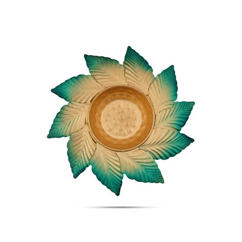 Giri - Urli Bowl | Brass Urli with Leaf | Urli Pot