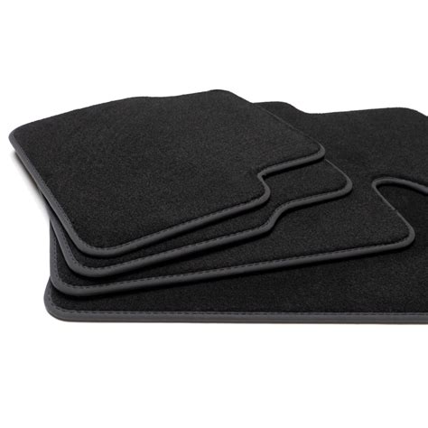 Volvo XC90 Velour Floor Mats 2002-2015 – Black