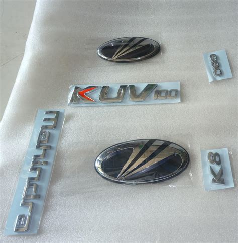 Monogram Set Kuv 100 – CarTrends