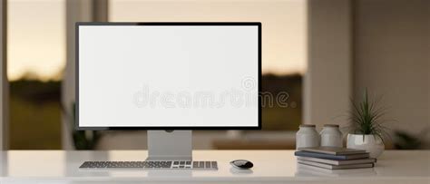 PC Front View 的图像结果