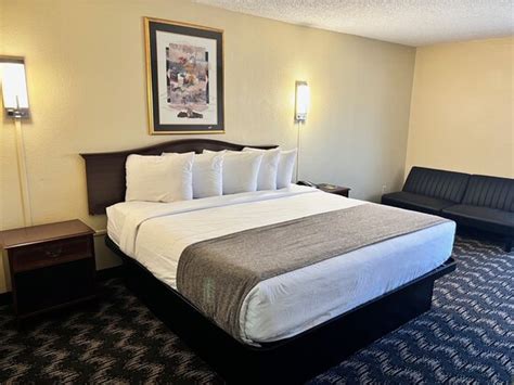 WHITTEN INN (Abilene) - Hotel Reviews, Photos, Rate Comparison ...