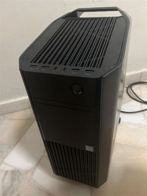 Image result for Alienware Aurora R7 AMD Radeon Vega 20