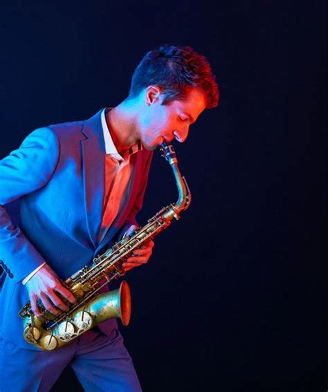 Alex Schneider Concert, Tour Dates & Tickets 2025