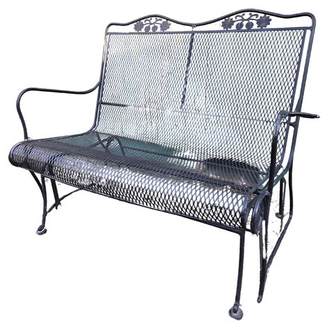Vintage Wrought Iron Outdoor Patio Set For Sale at 1stDibs