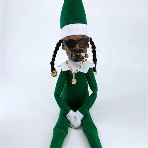 Snoop On A Stoop Novelty Bend Elf Doll Funny Gifts Spy On A Bent Snoop ...
