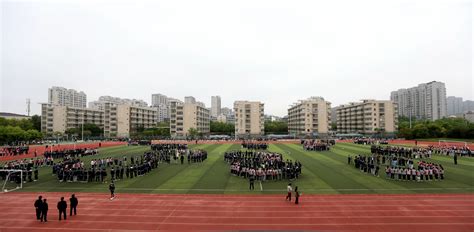 盐城市鹿鸣路初级中学-学校简介