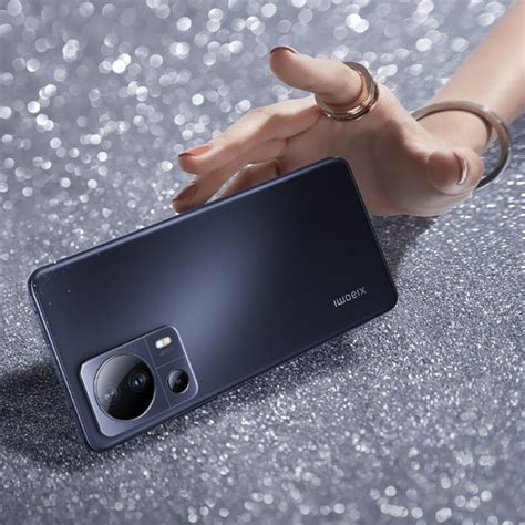 Xiaomi Civi 2 Launches In China; Features Dual 32MP Selfie Cameras In Pill-Shaped Cutout ...