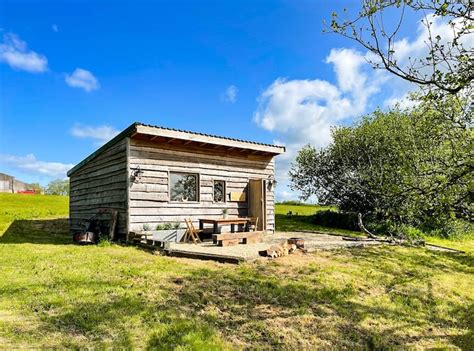 Scrumper's Rest | Ditcheat Hill Farm - Cabins for Rent in Shepton ...