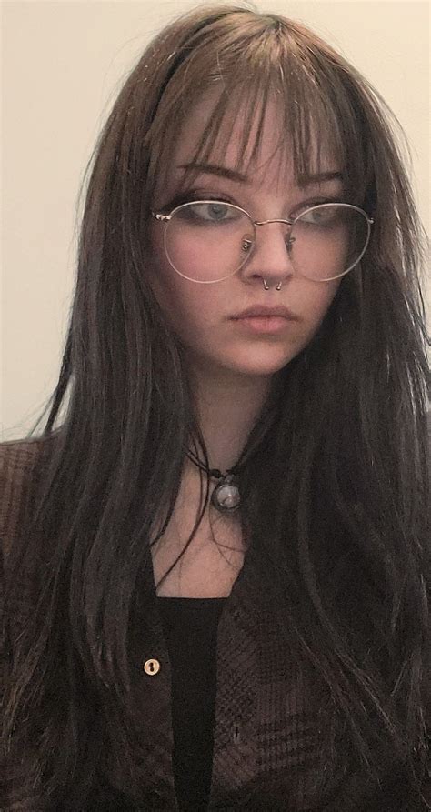 Pin by ୨♡୧alma୨♡୧ on me | Brown hair blue eyes, Fringe hairstyles ...