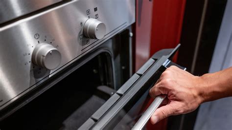 Self-cleaning vs steam-cleaning oven — which is better? | Tom's Guide