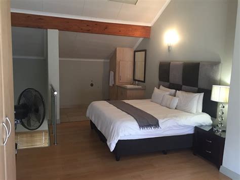 MORNINGSIDE 31 MOUNT ROYAL (Sandton, Greater Johannesburg) - Lodging ...