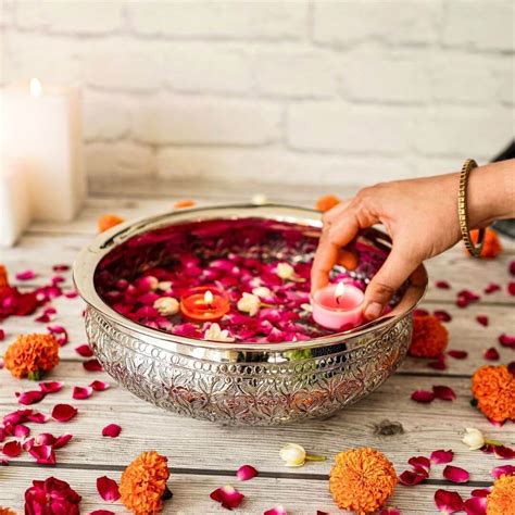 Buy Metal Urli Decor Bowl | Metal Decor Trays Online