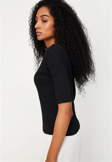 Buy Women Ribbed Top Online at just Rs. 399.0 - 1000013253639 | Max Fashion