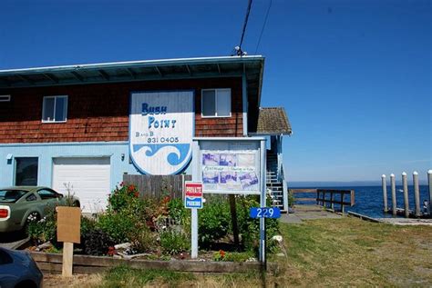 BUSH POINT WHARF (Whidbey Island, WA - Freeland) - B&B Reviews & Photos ...