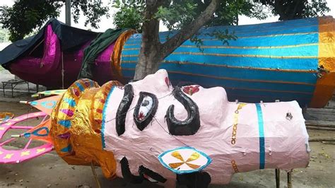 Bihar Dussehra 2025: Nitish Kumar's 19th Ravan Dahan Sends Political ...