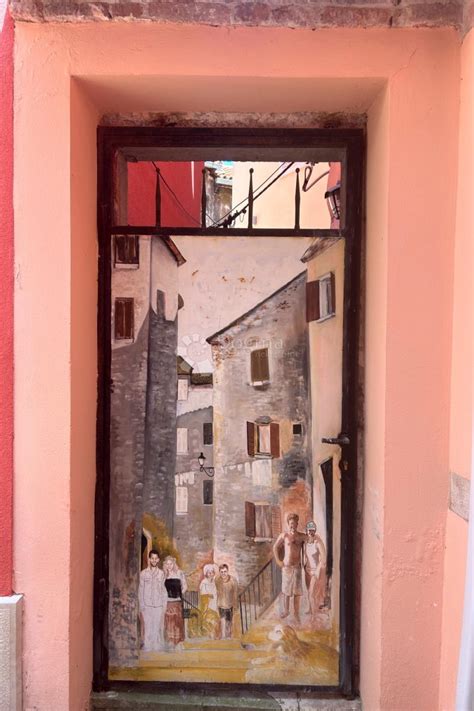 ROVINJ – unikatna kuća s vrtom u srcu starog grada