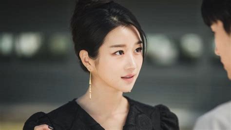 Seo Ye-ji - The 100 Most Beautiful Women in the World 2020 (Close: Jan ...