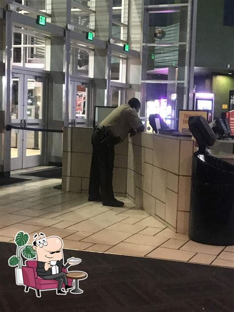 Cinemark Colonel Glenn and XD in Little Rock - Restaurant reviews
