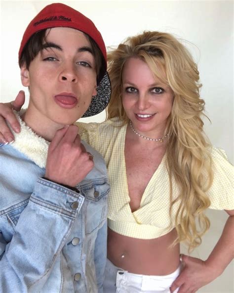 Britney Spears wishes estranged sons happy birthday