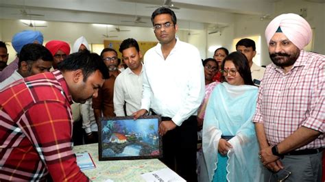 Chandigarh gets its first Rupee Store, where items are sold at Re 1 ...