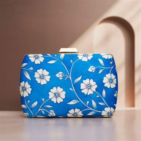 Artklim Blue and White Floral Printed Clutch
