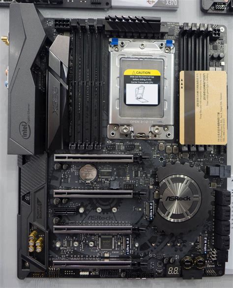 Wie heeft de grootste cpu-socket? - Achtergrond - Tweakers