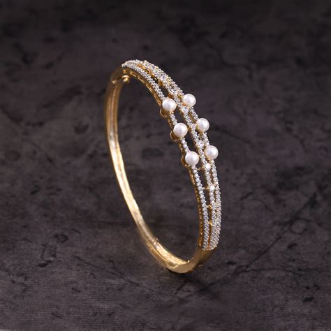 Luminous Pearl diamond Bracelet – TheBlingProject