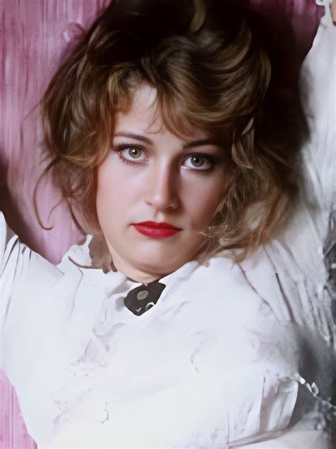 Valerie Rae Clark (Model) Wiki, Age, Height, Bio, Weight, Photos ...