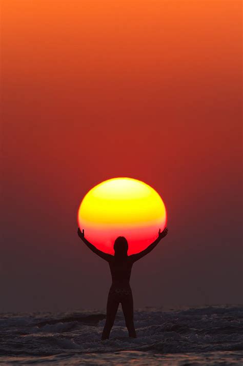 SURYA NAMASKAR, THE 11000 YEAR OLD VEDIC SUN SALUTATION – CAPT AJIT ...