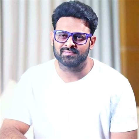 Prabhas : ప్రభాస్‌కు మరోసారి సర్జరీ.. అమెరికాకు పయనం.. ఆందోళనలో ...