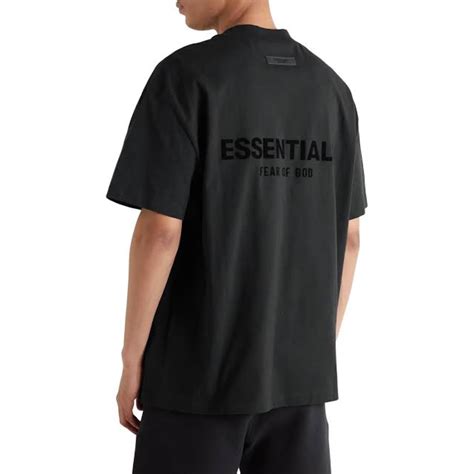 FEAR OF GOD ESSENTIALS T-Shirt - Black (SS22 Core Collection ...