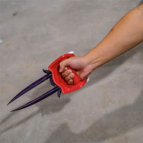 Jual Valorant Oni Claw - Life Size - Kota Medan - ME Lab | Tokopedia