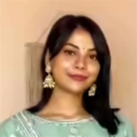 Ayesha - English teacher in Mira - Bhayandar - ₹1000/h