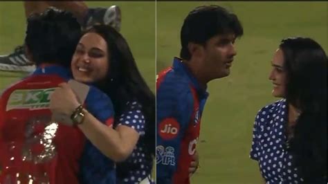 Watch: Preity Zinta's punch to 'blushing' Priyansh Arya; Ravi Shastri ...