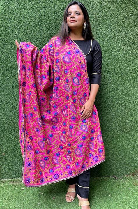 Pink Embroidered Phulkari Chanderi Silk Dupatta With Lace - Luxurionworld