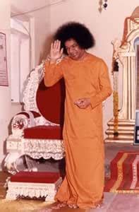 gojo Without Frame Sathya Sai Baba Renowned Indian Guru - Vinyl Gloss ...