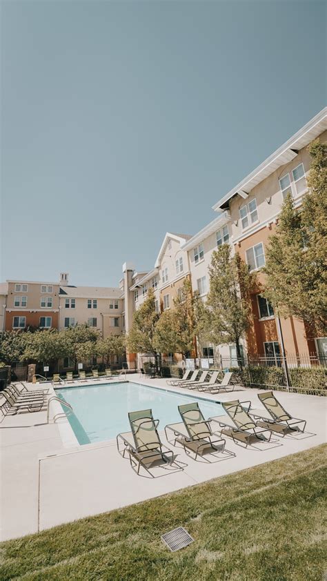 See Our Fantastic Apartments & Community Spaces | Wolverine Crossing