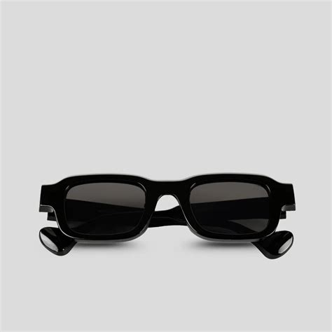 MOONX NEBULA S1 – UV400 Modern Classic Luxury Sunglasses (Unisex)