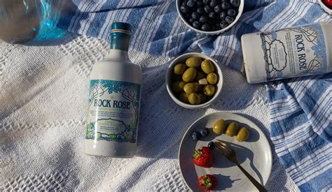 Calories in Gin and Tonic | Refreshing Low-Calorie Choice