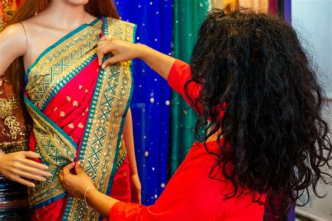 The Attires of India: A Closer Look - Beauty & Lifestyle