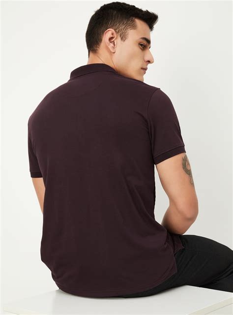 Buy Men Slim Fit Textured Zipper Polo T-shirt Online at just Rs. 799.0 ...