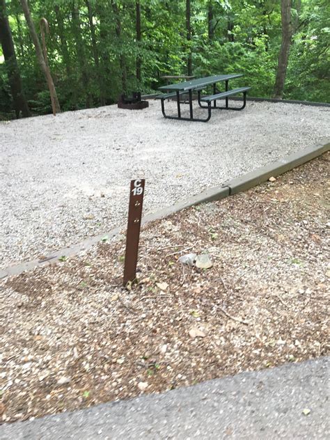 Baileys Point Camping | Lucas, Kentucky