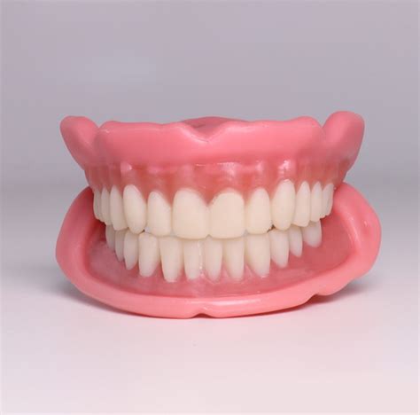 Flexible Dentures, Snap-Ins, And More: Exploring Modern False Teeth Options